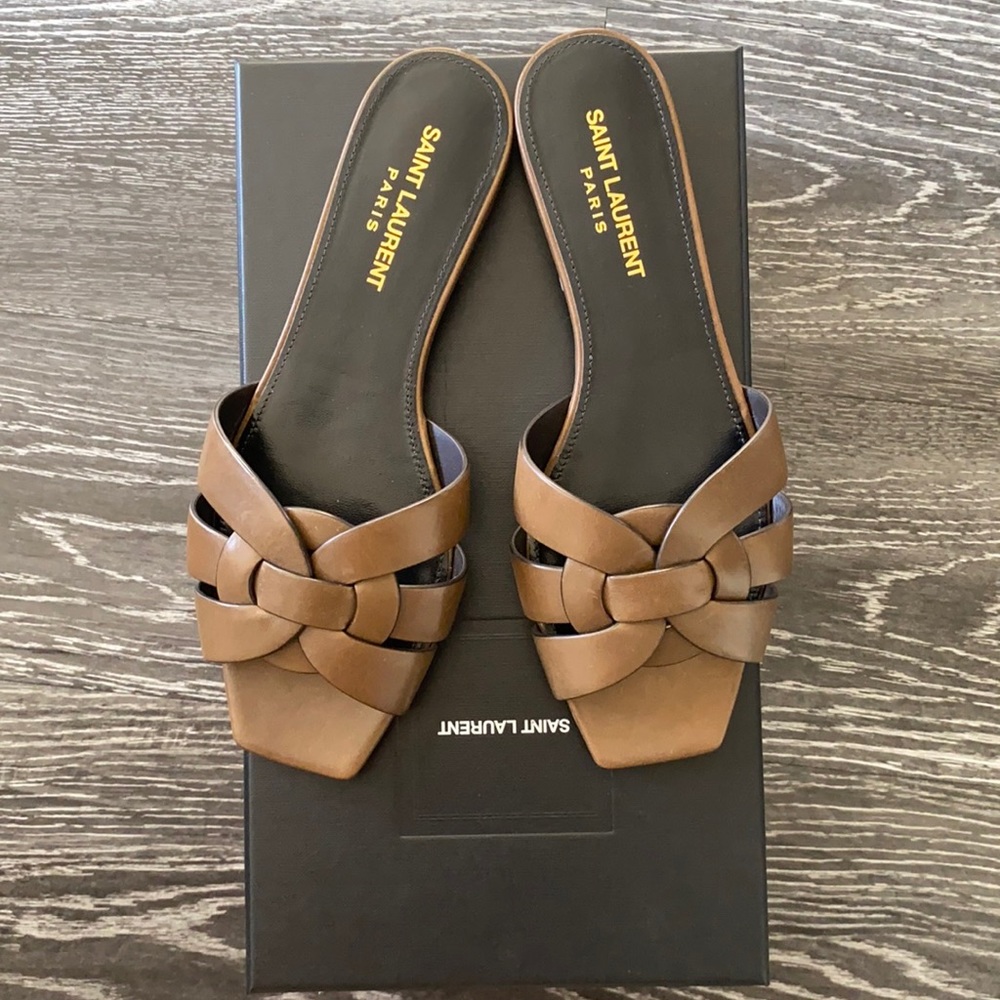 YSL tribute flats for sale!